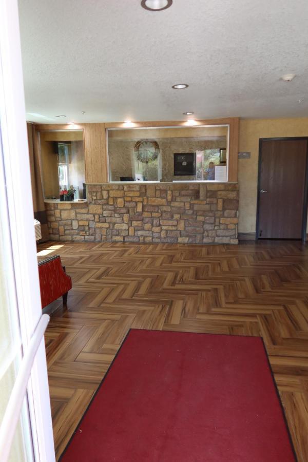 West Worth Inn & Suites White Settlement Zewnętrze zdjęcie